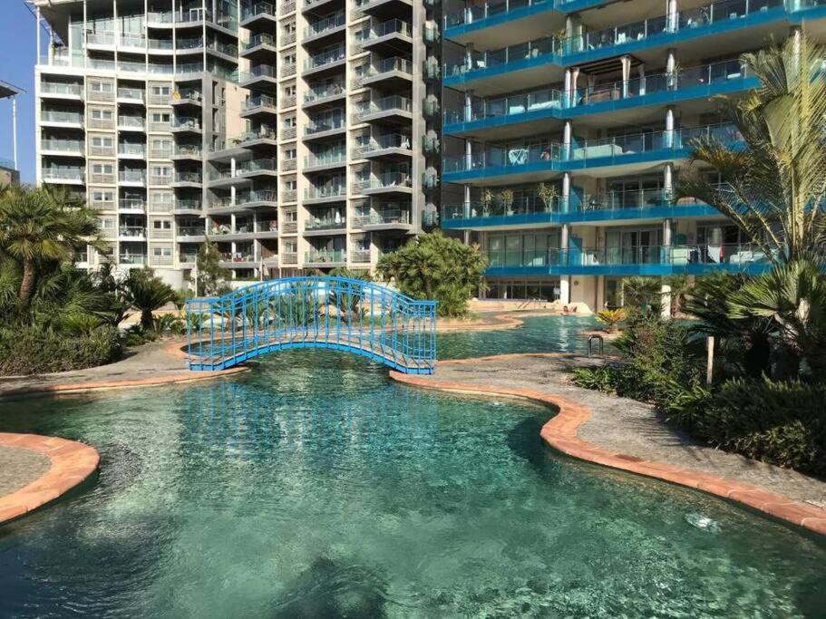 Gibraltar Luxury With Rooftop Pools & Views Exterior photo